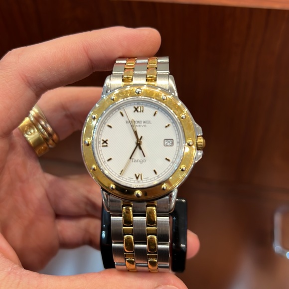 Raymond Weil 5560 Tango Collection Two Tone Men's Watch 36mm Sapphire Crystal - Picture 1 of 7